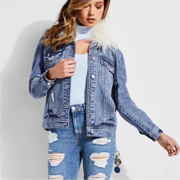 GUESS by Los Angeles Faux fur distressed jean jacket with removable fur medium - Picture 5 of 13